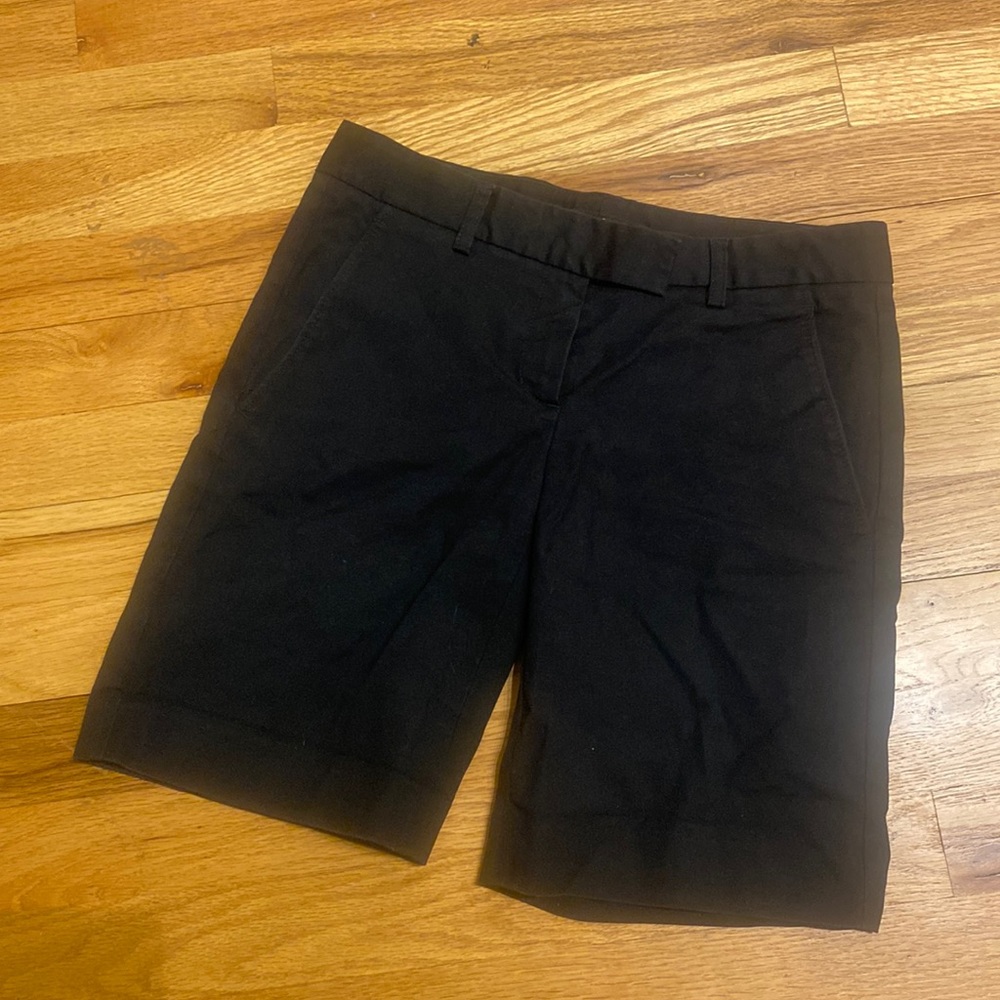 Theory black khaki Bermuda shorts